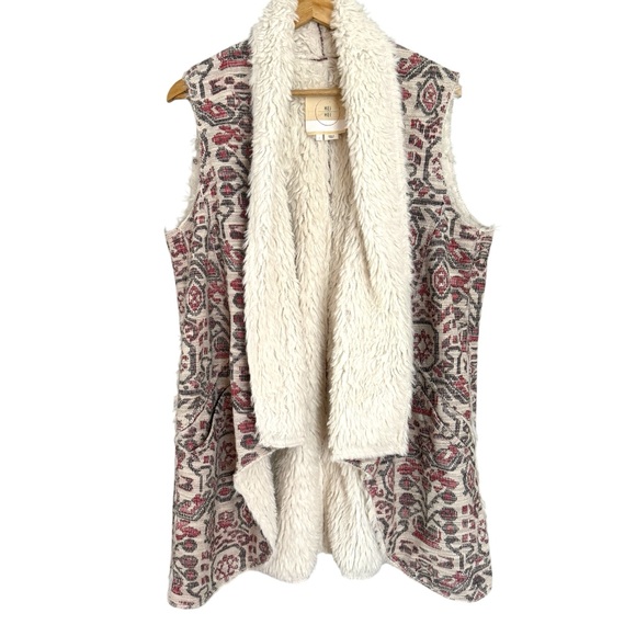 Hei Hei Anthropologie Sherpa Lined Geometric Open Hanging Vest - Picture 10 of 10